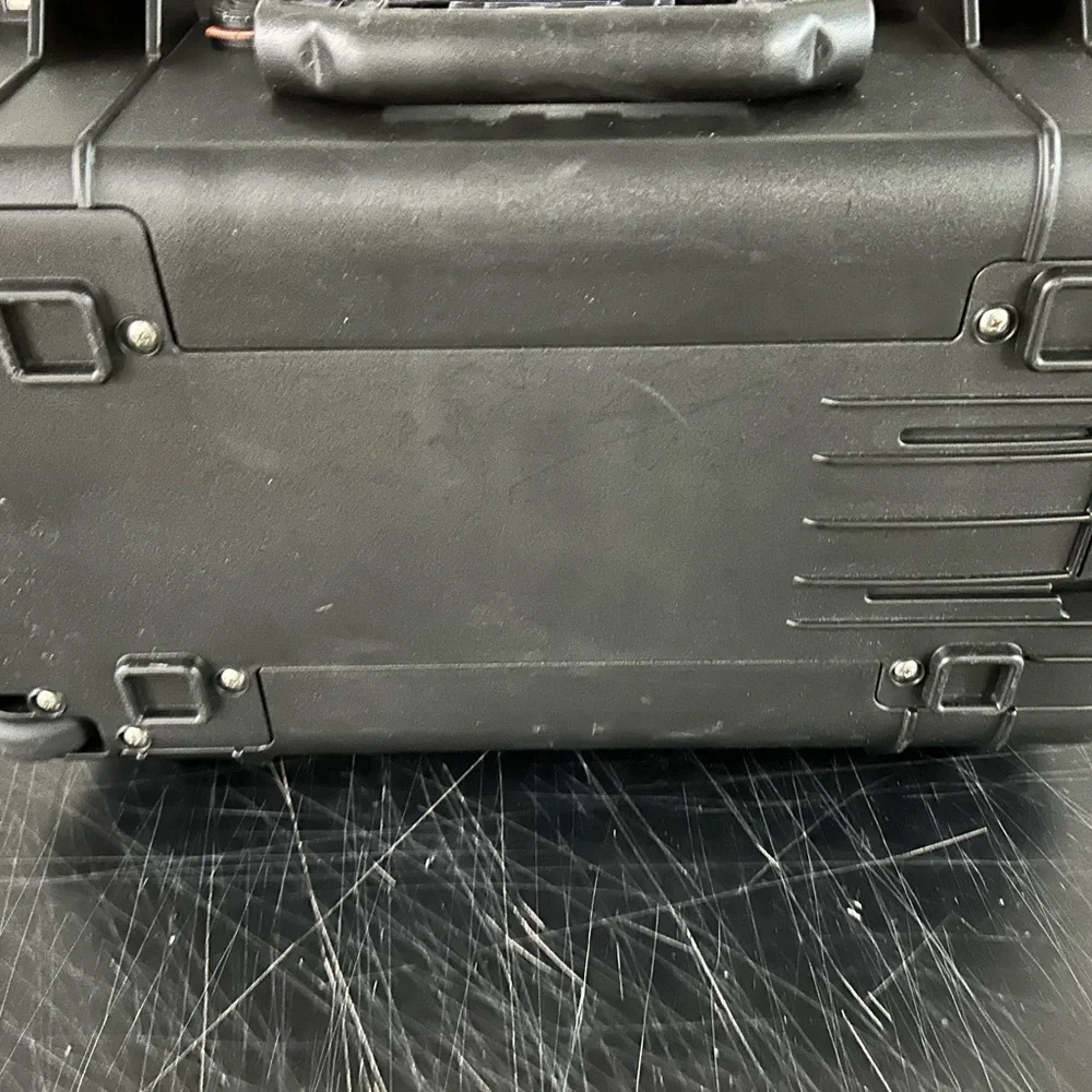 Pelican Air Black Camera Case - Picture 3 of 4